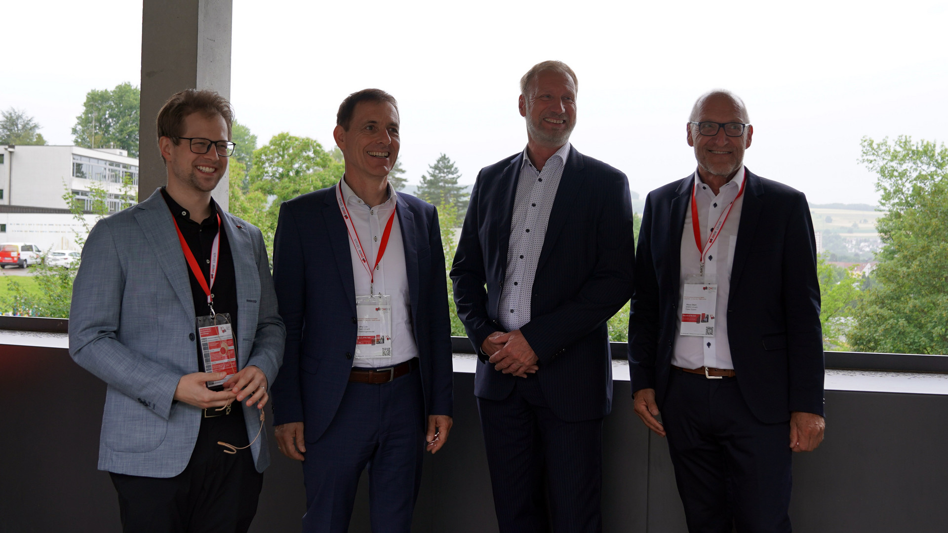 Moderator Prof. Dr. Johannes Kern (li.) mit (v.l.n.r.) Oberbürgermeister Jörg Lutz, Rektor Prof. Gerhard Jäger und Mitinitiator Klaus Obert
